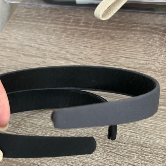 Set of 2 Headbands - Picture 3 of 8